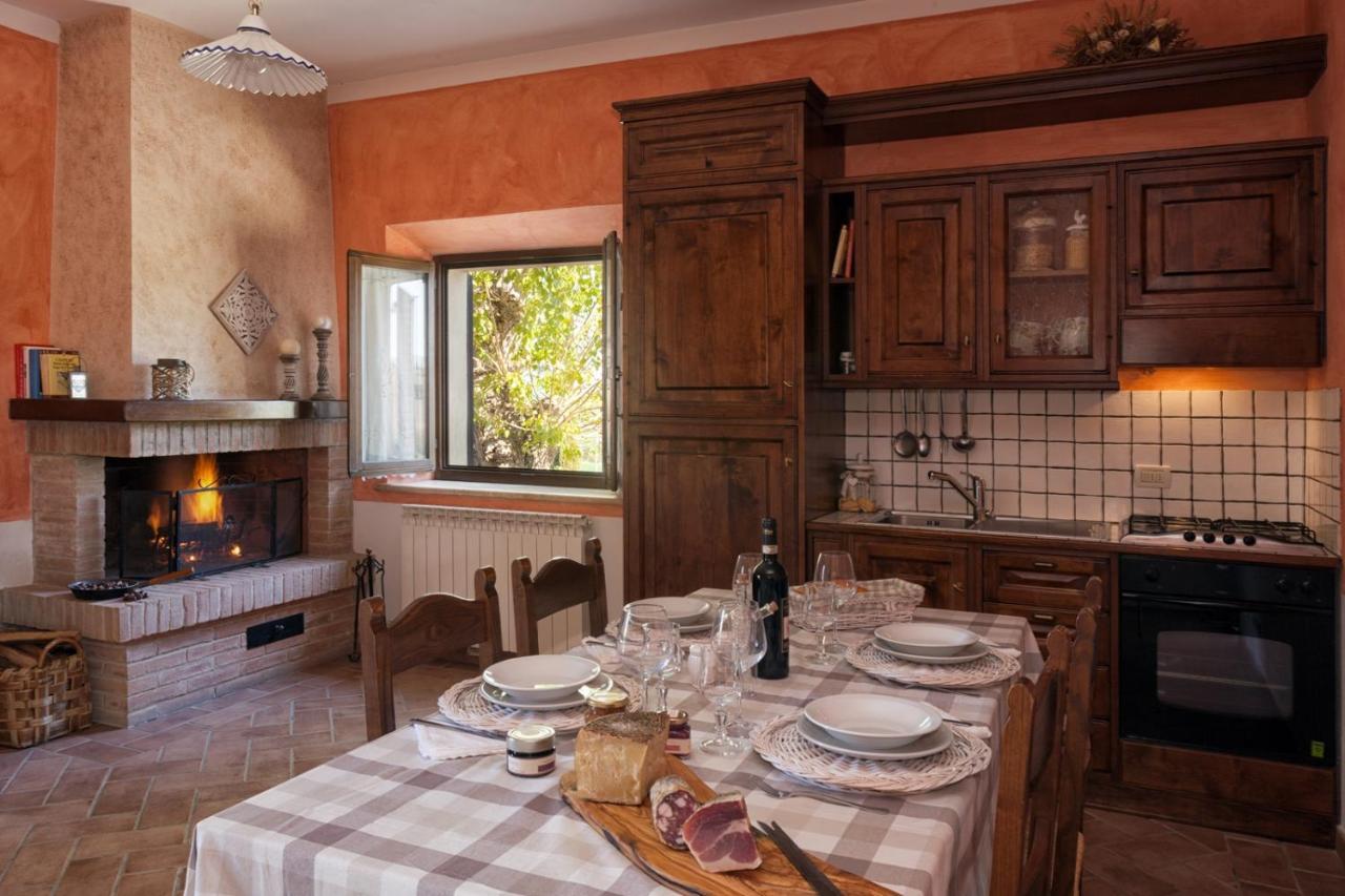 Agriturismo San Marcello 卡斯蒂戈隆·多尔希亚 外观 照片